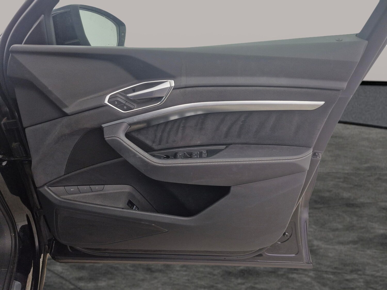 Used Audi e-tron 2022 for sale - 77569936: Photo 30