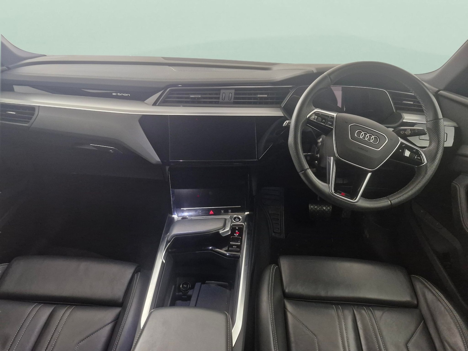 Used Audi e-tron 2022 for sale - 77569936: Photo 4