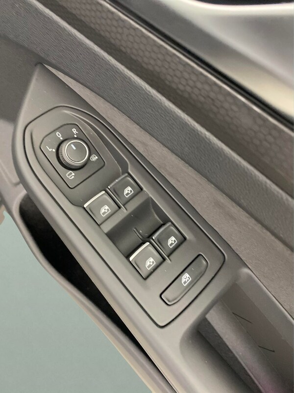 Used Volkswagen Golf 2022 for sale - 76102340: Photo 21