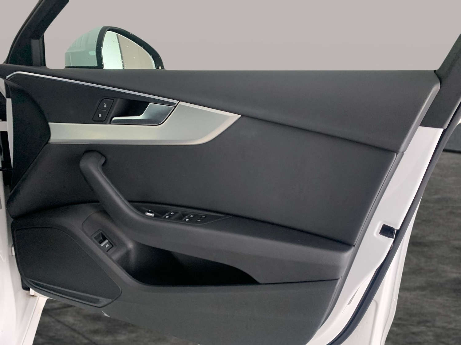 Used Audi A4 2023 for sale - 77259467: Photo 31