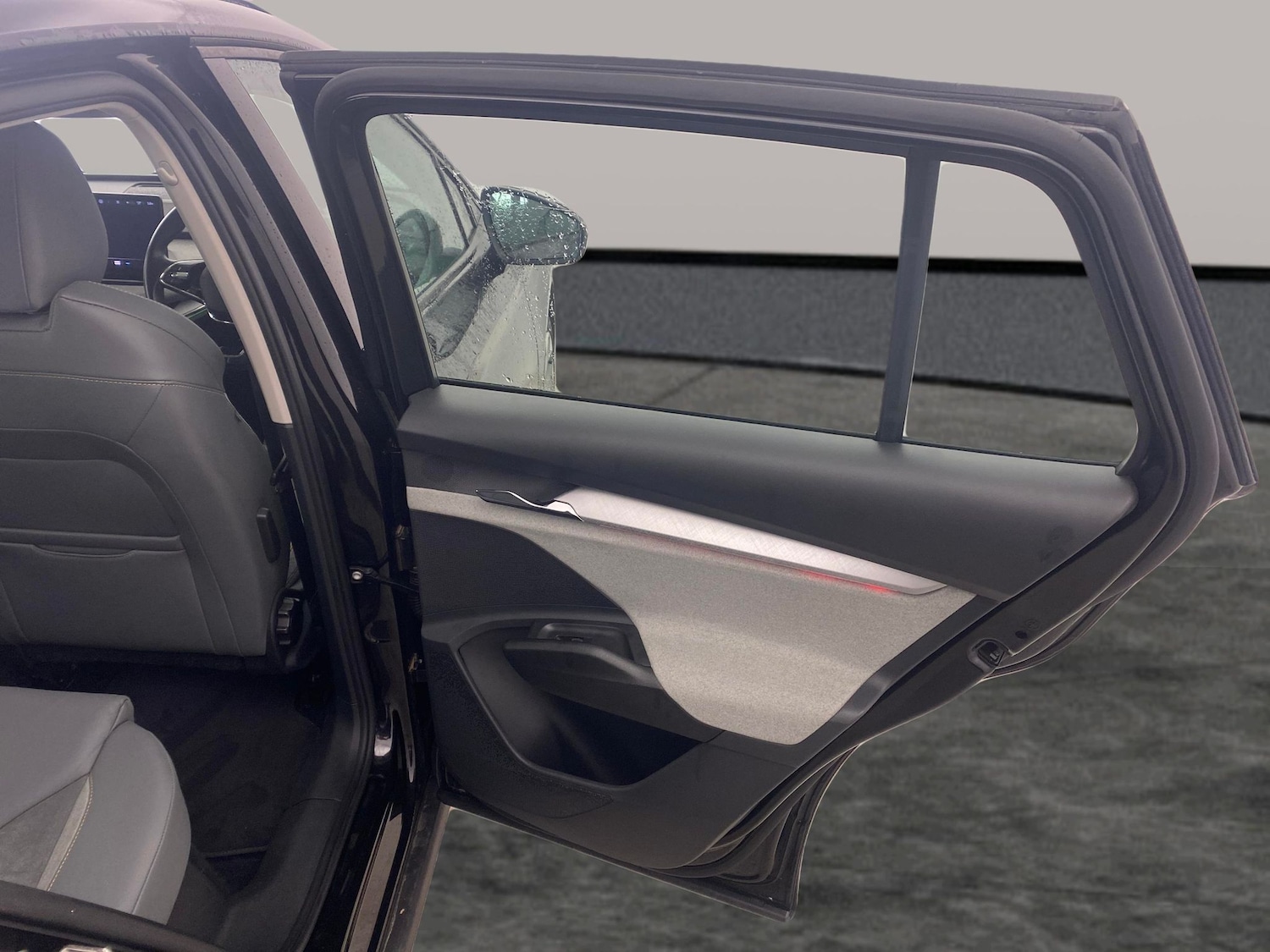 Used Skoda Enyaq 2022 for sale - 77324286: Photo 25