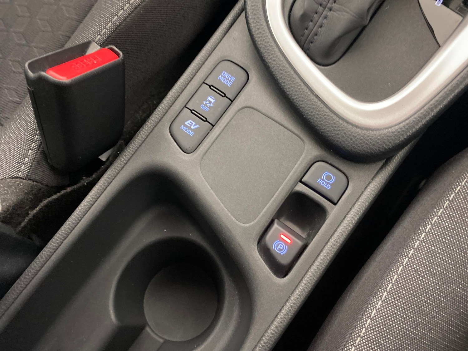 Used Toyota Yaris 2022 for sale - 76415605: Photo 26