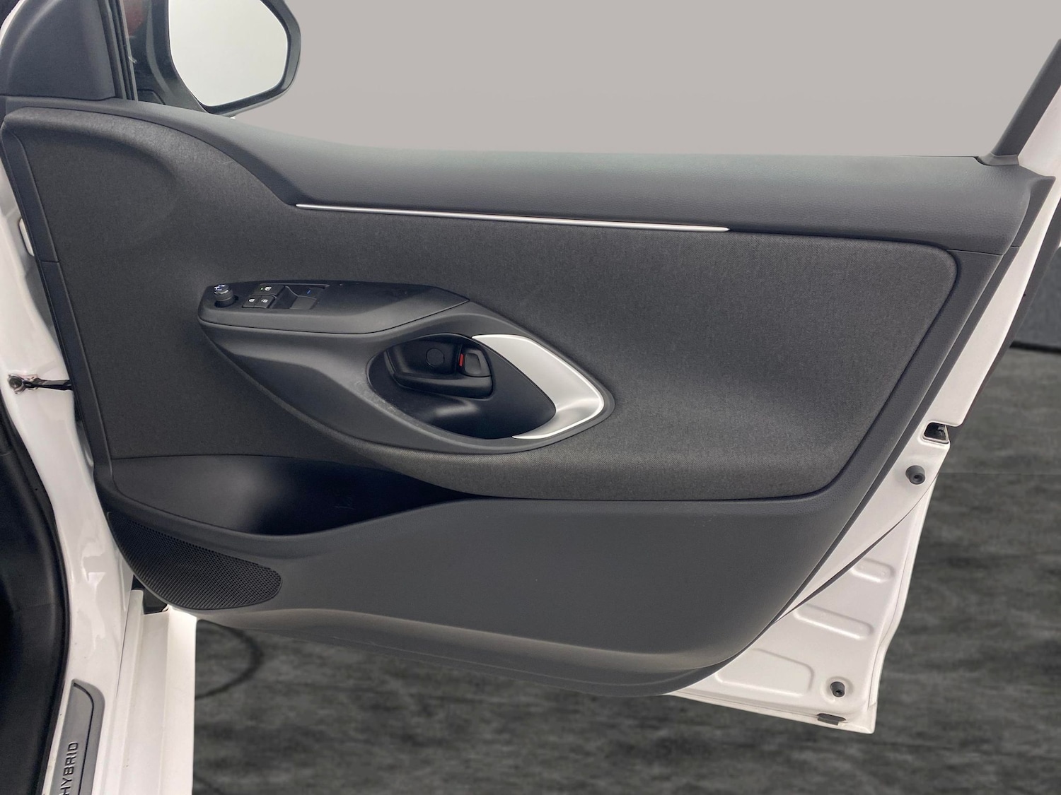 Used Toyota Yaris 2022 for sale - 76415605: Photo 36