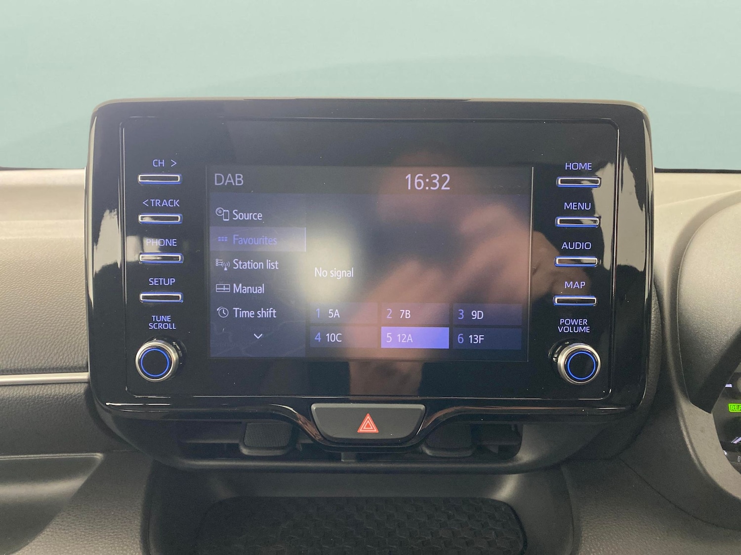 Used Toyota Yaris 2022 for sale - 76415605: Photo 9