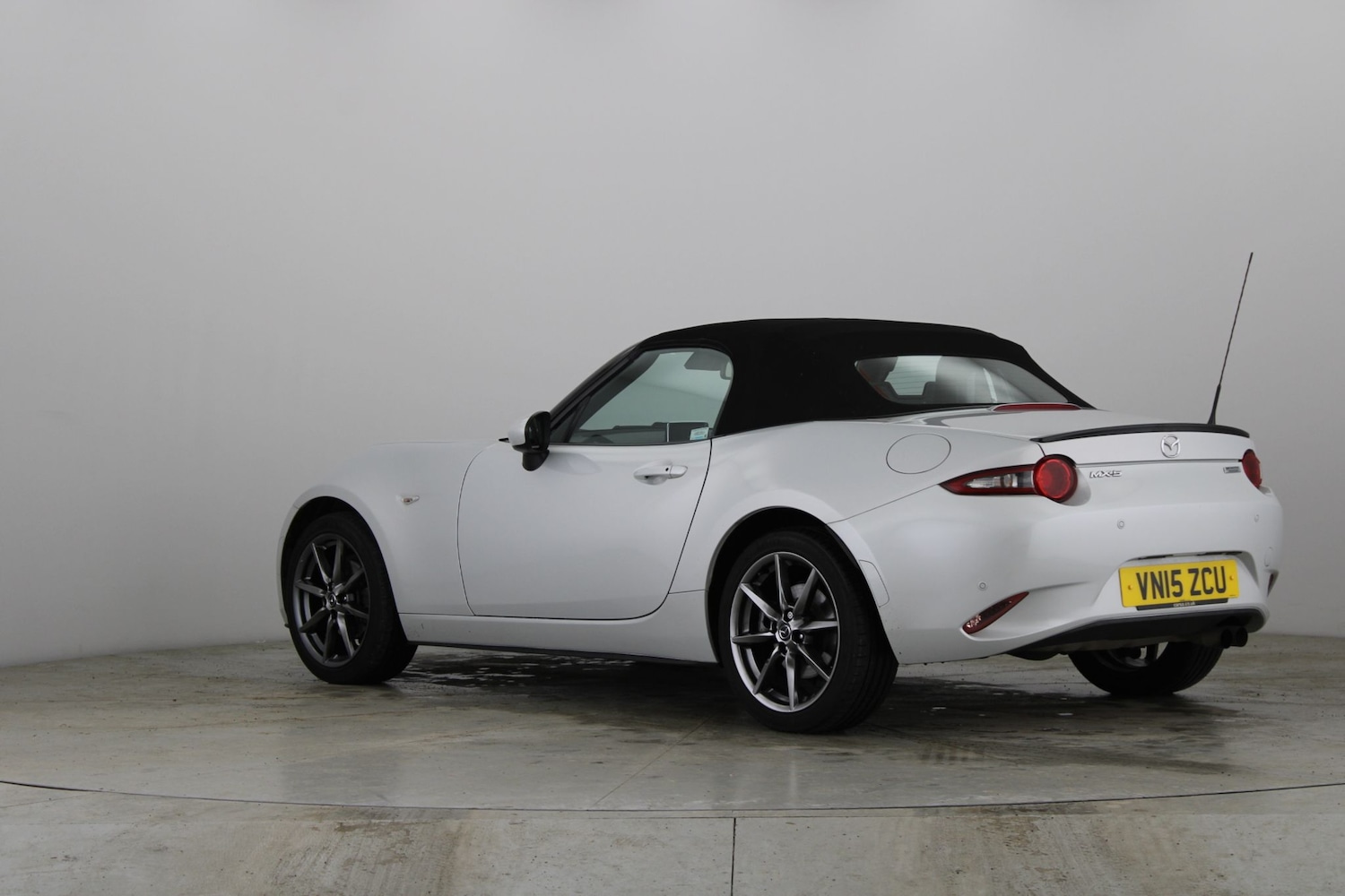 Used Mazda MX-5 2015 for sale - 76766659: Photo 12