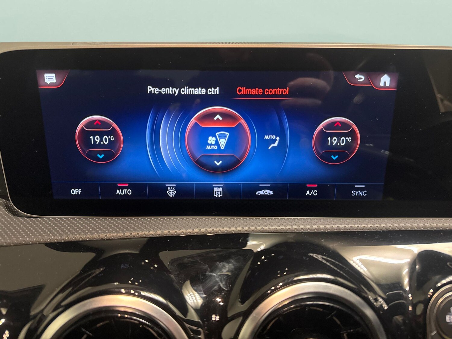 Used Mercedes-Benz A-Class for sale - 77364872: Photo 17