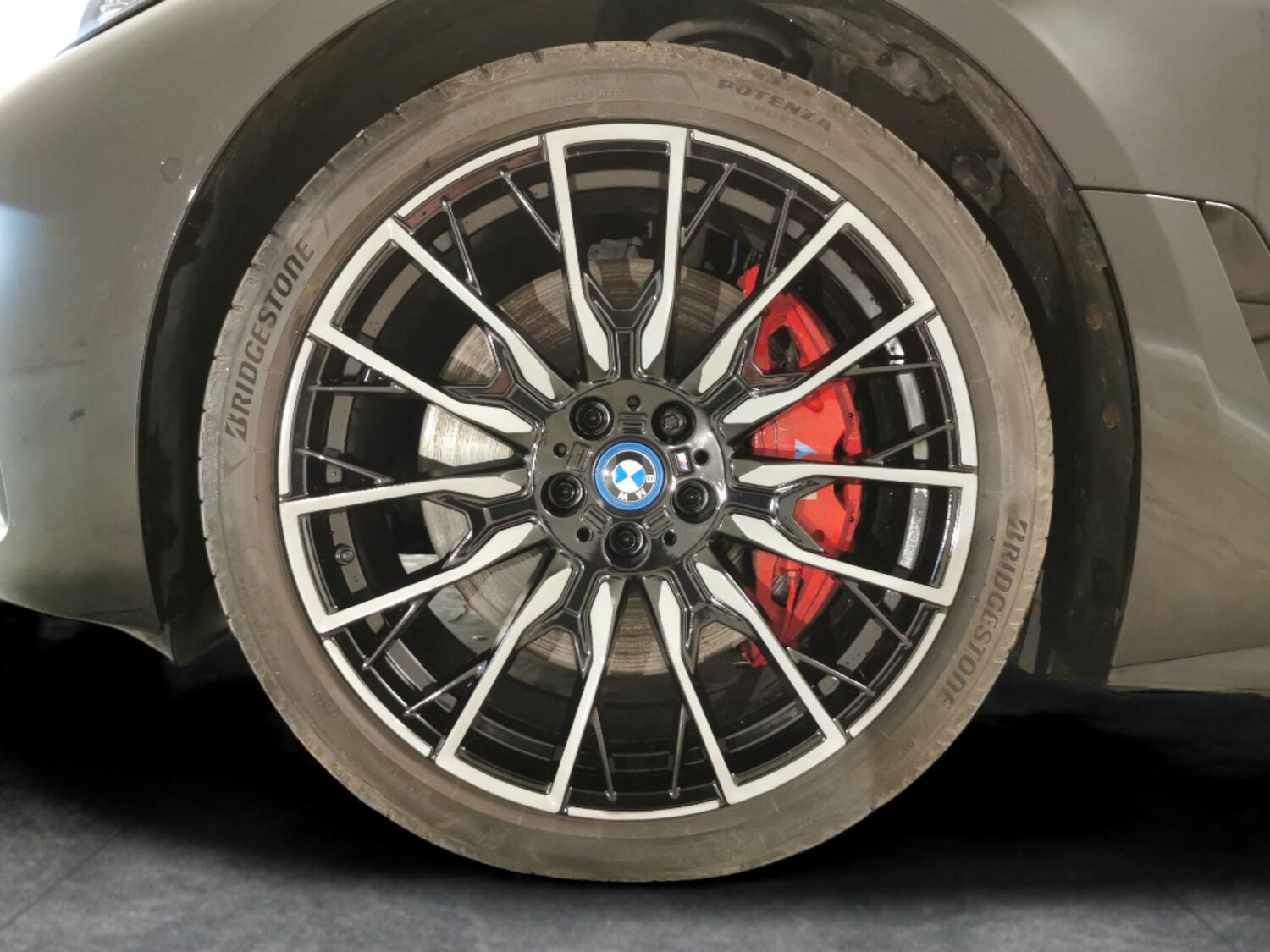 Used BMW i4 for sale - 77364933: Photo 24