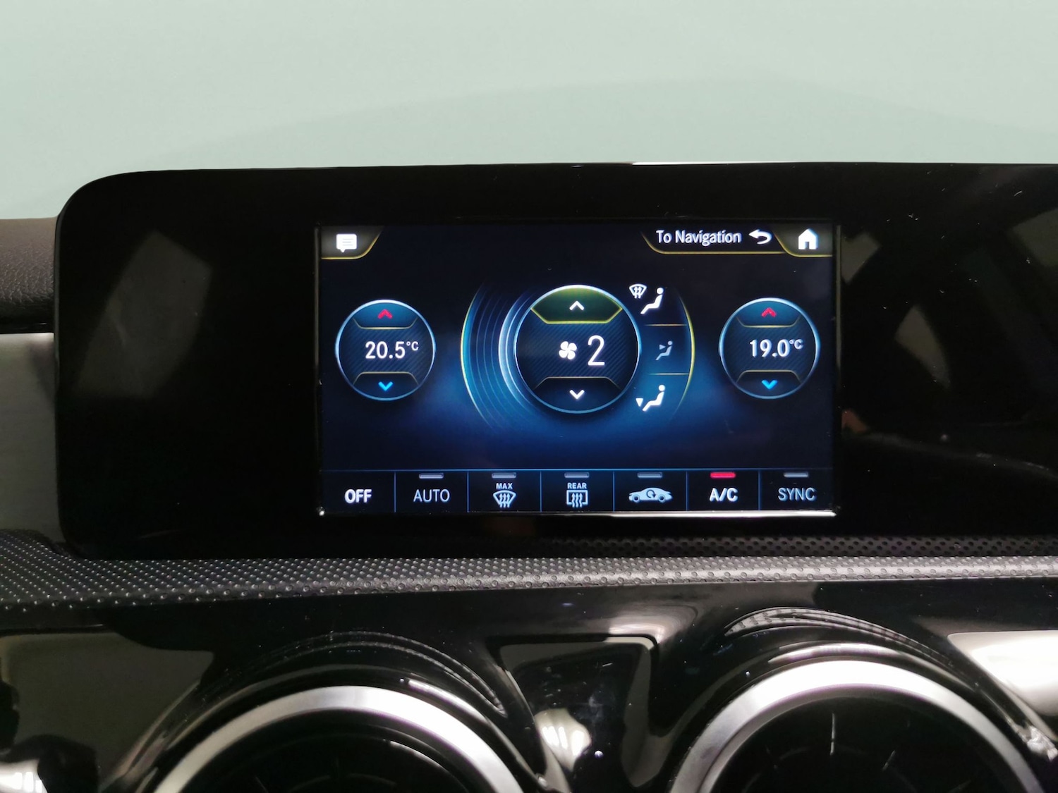 Used Mercedes-Benz A-Class 2018 for sale - 76603174: Photo 17