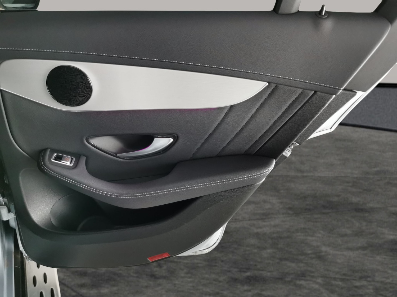 Used Mercedes-Benz GLC 2022 for sale - 76587834: Photo 32