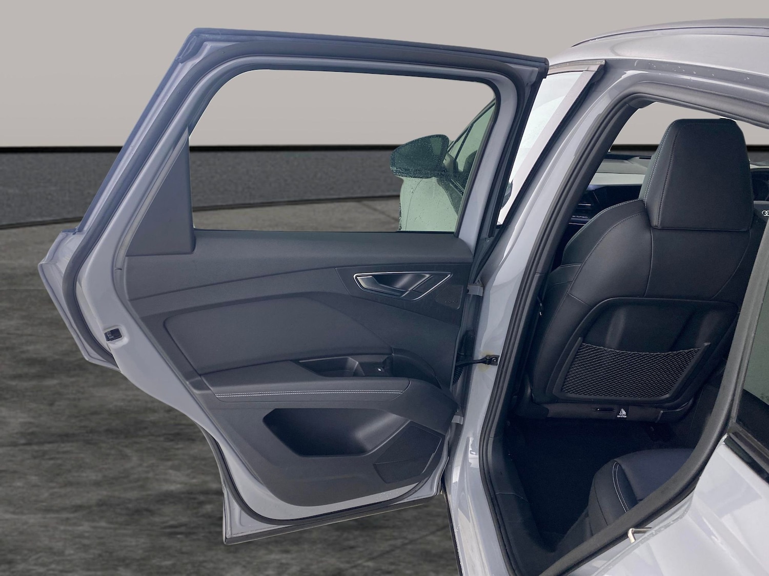 Used Audi Q4 e-tron 2022 for sale - 78000915: Photo 25