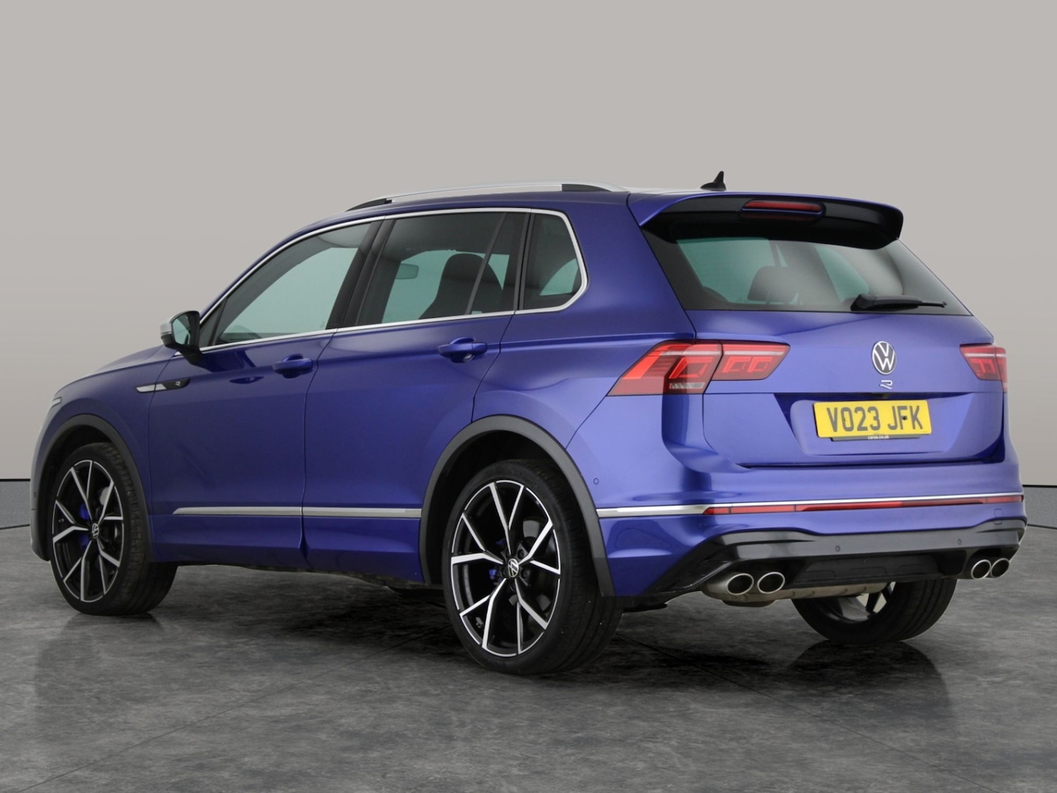 Used Volkswagen Tiguan 2023 for sale - 77799988: Photo 12