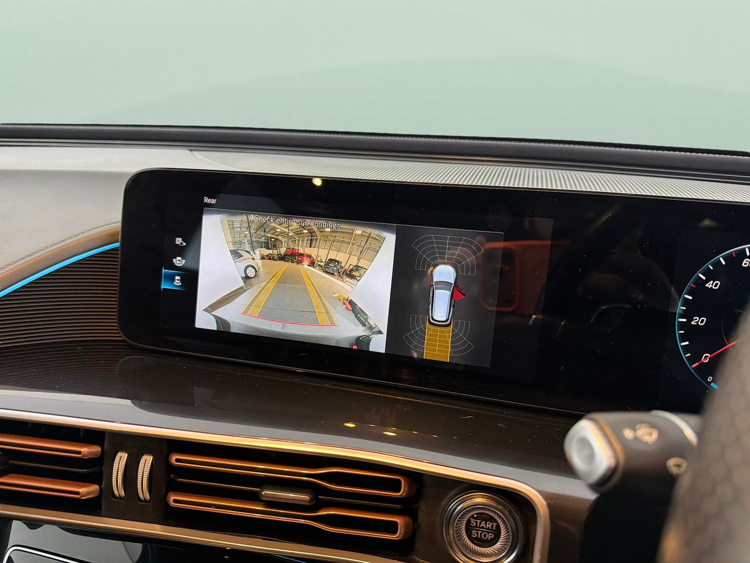 Used Mercedes-Benz EQC 2023 for sale - 77198661: Photo 5