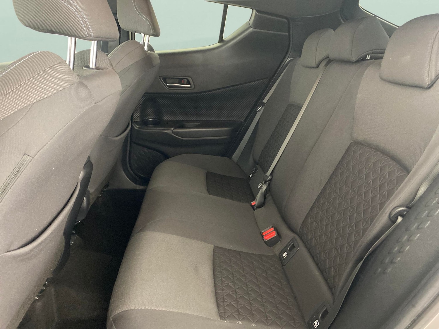 Used Toyota C-HR 2020 for sale - 76684649: Photo 26