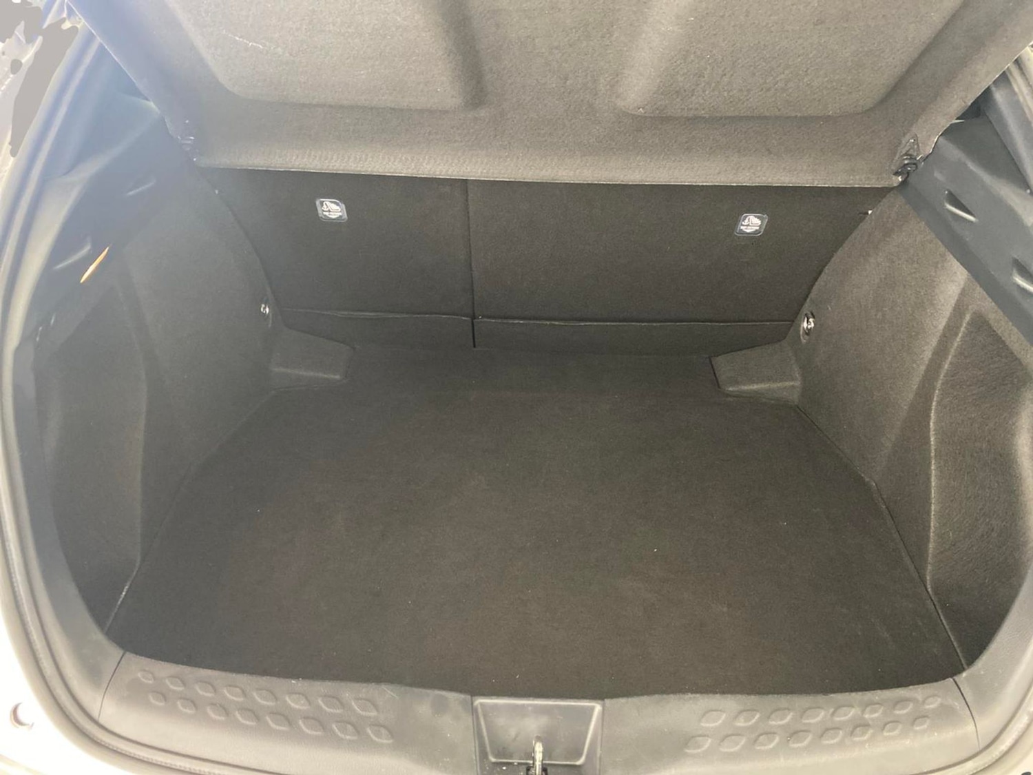 Used Toyota C-HR 2020 for sale - 76684649: Photo 8