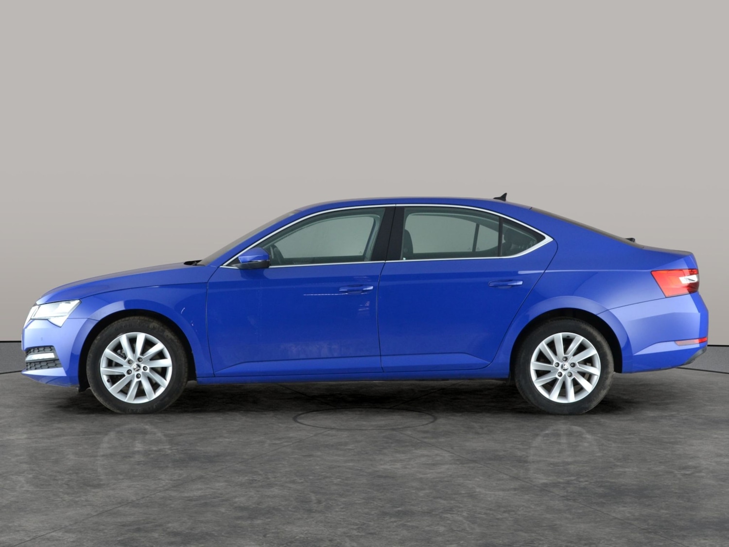 Used Skoda Superb 2021 for sale - 77283491: Photo 13