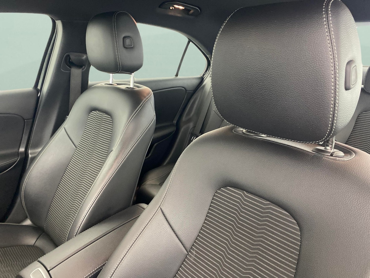 Used Mercedes-Benz A-Class 2019 for sale - 76405053: Photo 7