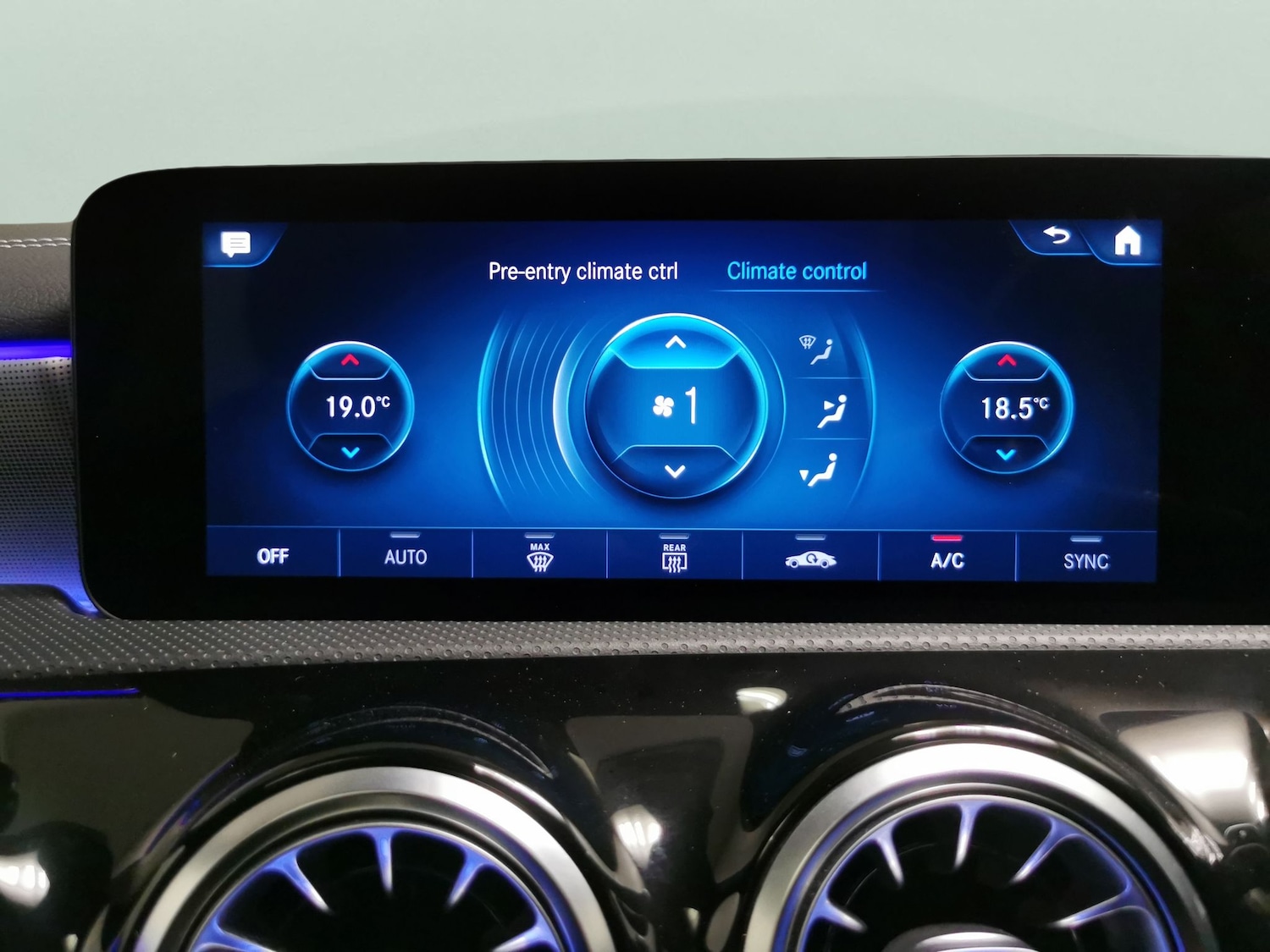 Used Mercedes-Benz A-Class 2022 for sale - 76587366: Photo 18