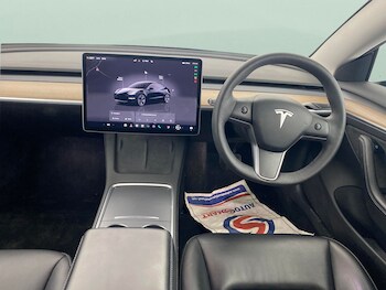 Used Tesla Model 3 2023 for sale - 77934639: Photo