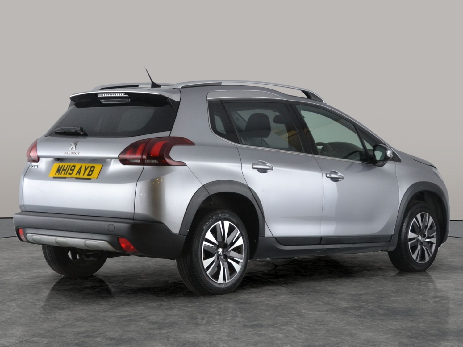 Used Peugeot 2008 2019 for sale - 76445282: Photo 13