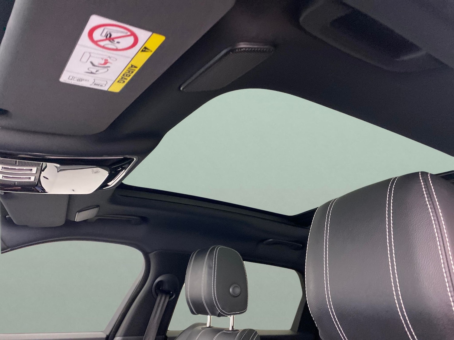 Used Land Rover Range Rover Velar 2021 for sale - 76731957: Photo 5