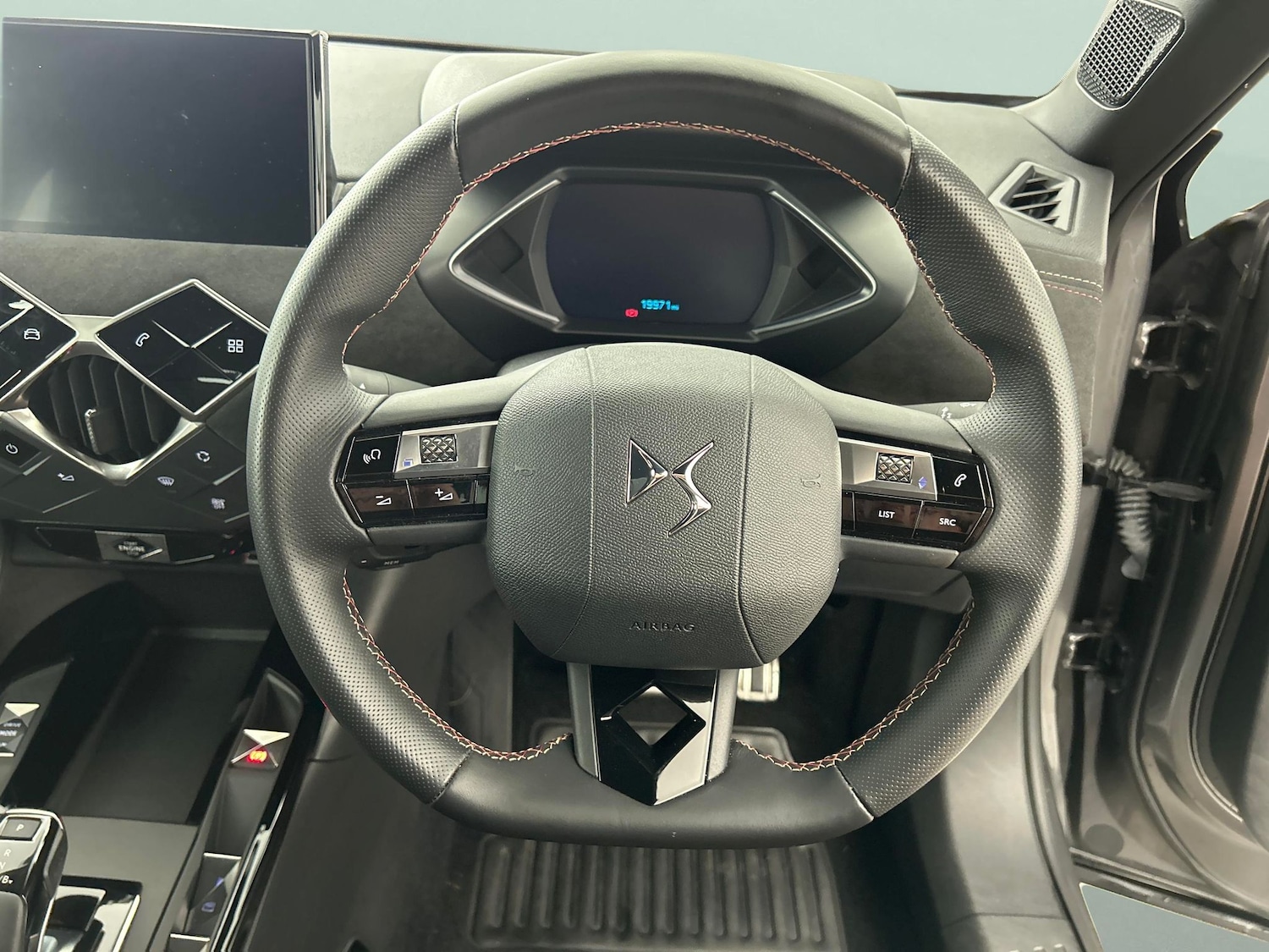 Vehicle 29