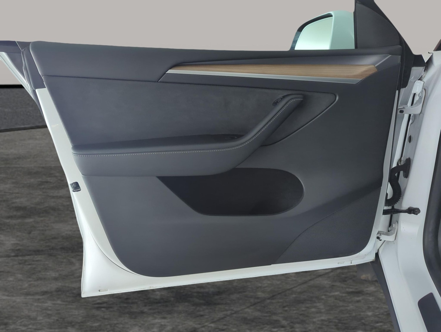 Used Tesla Model Y 2023 for sale - 78132506: Photo 32