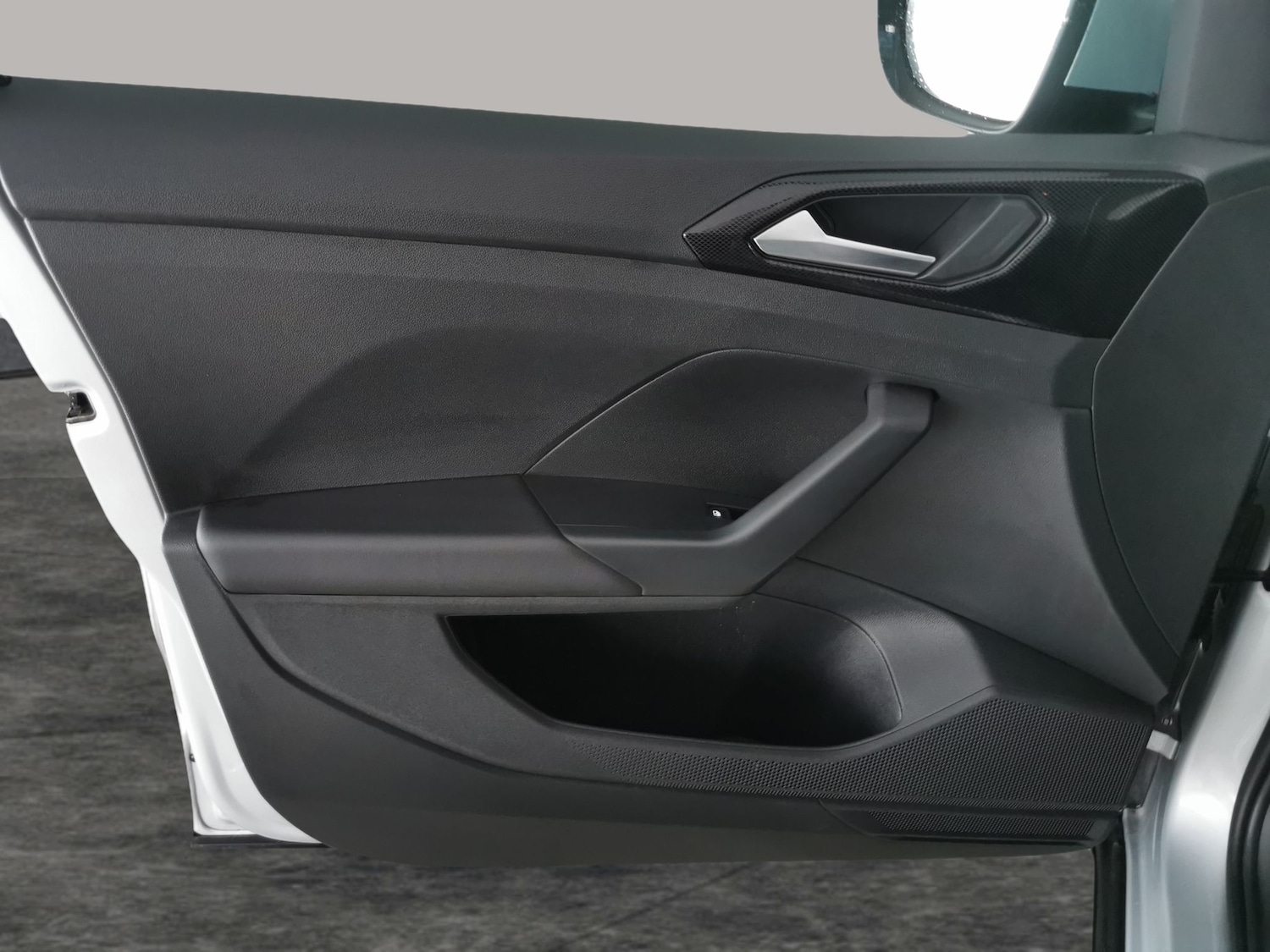 Used Volkswagen T-Cross 2024 for sale - 76624054: Photo 24