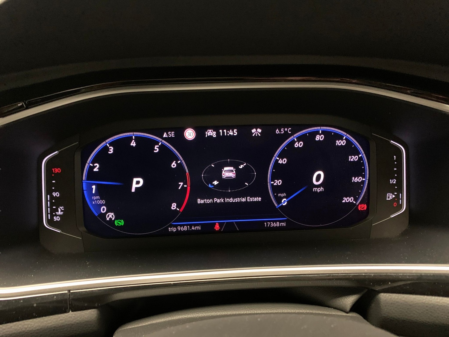 Used Volkswagen T-Roc for sale - 77475416: Photo 17