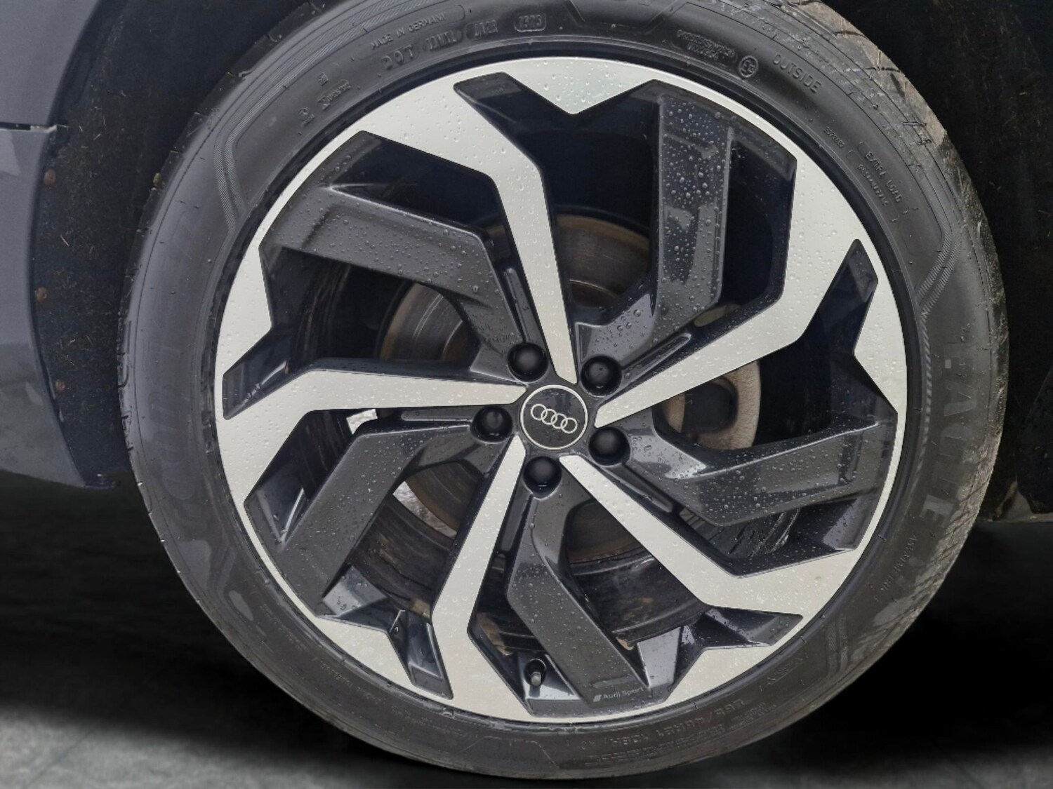 Used Audi e-tron 2022 for sale - 77560892: Photo 24