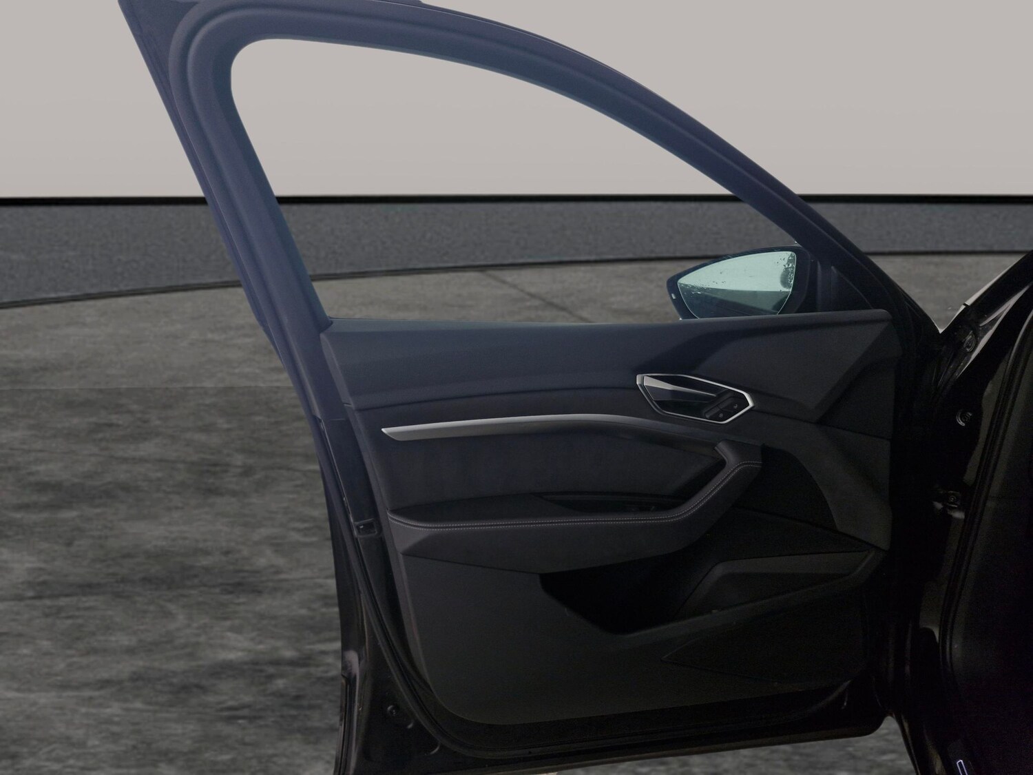 Used Audi e-tron 2022 for sale - 77560892: Photo 26