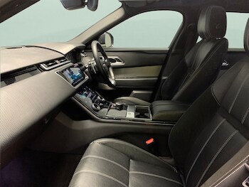 Used Land Rover Range Rover Velar 2017 for sale - 75651424: Photo