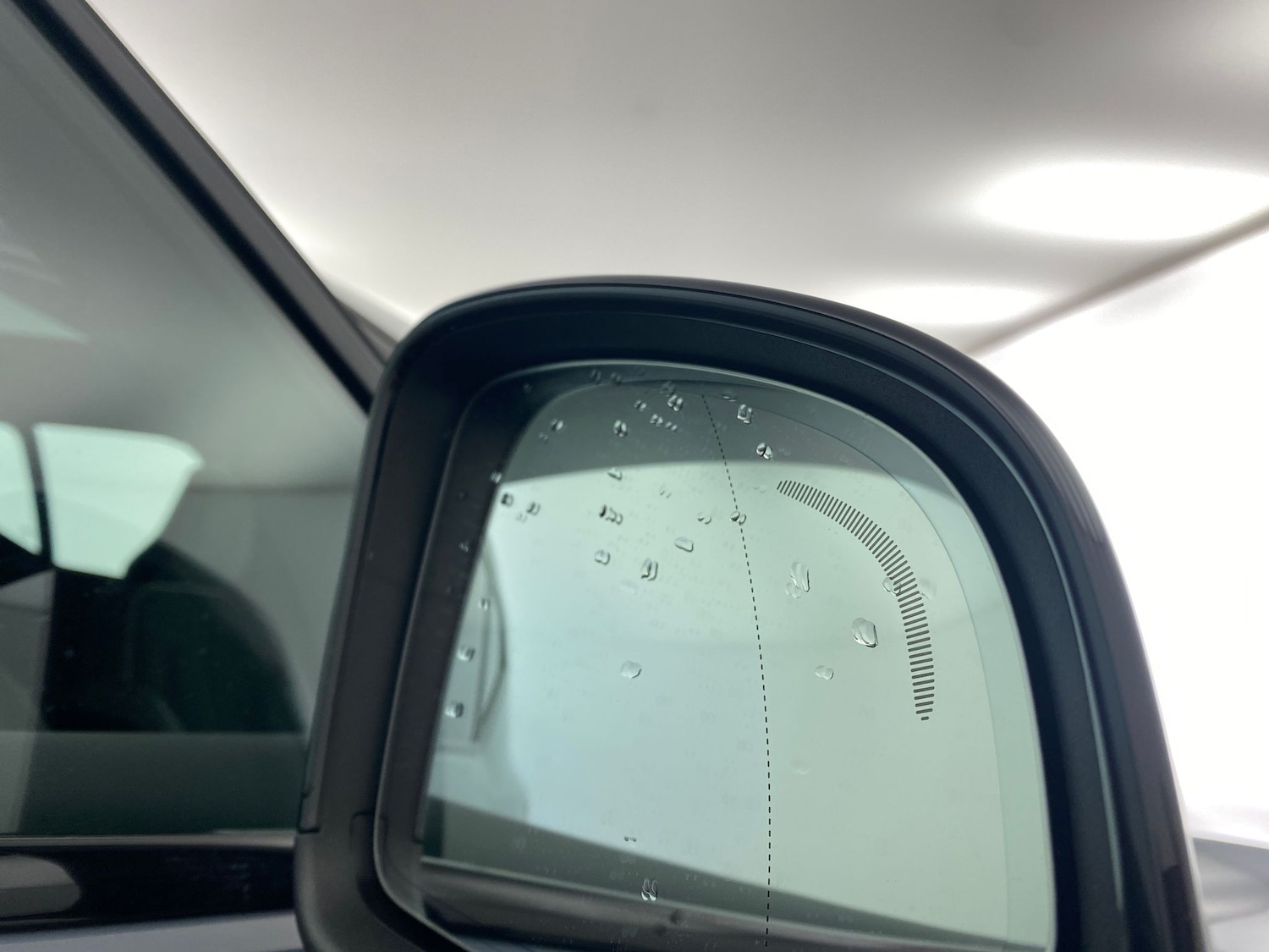 Used Volvo XC40 2022 for sale - 76908307: Photo 16