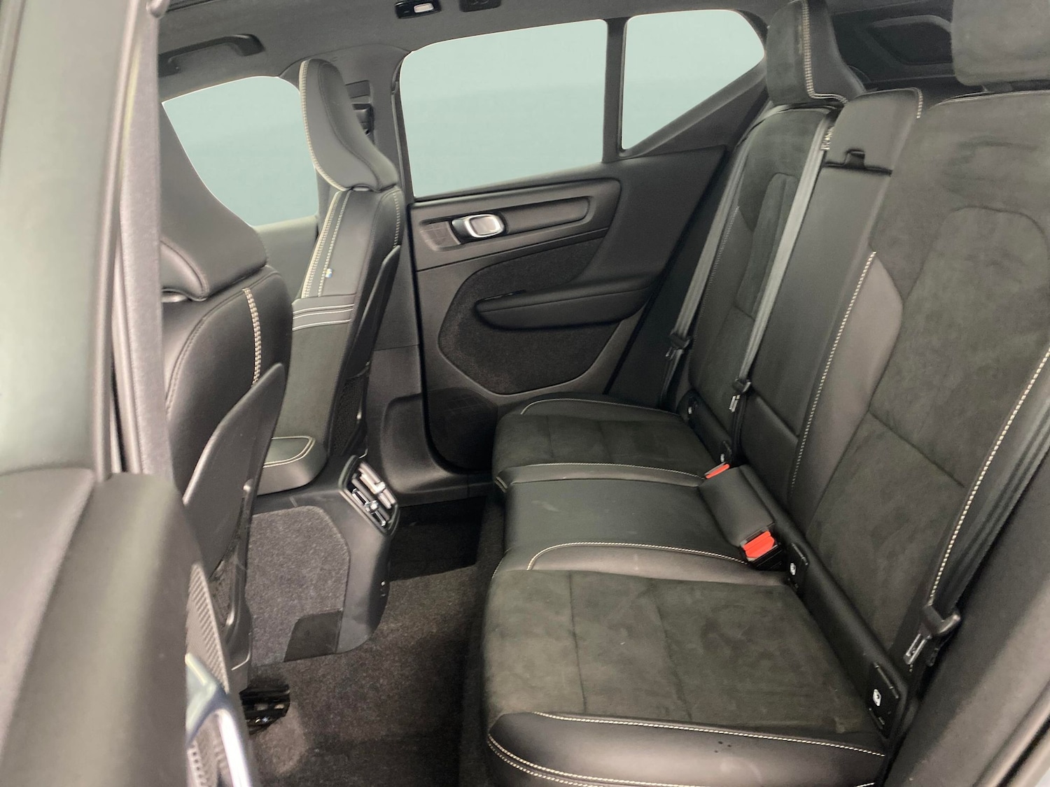 Used Volvo XC40 2022 for sale - 76908307: Photo 28