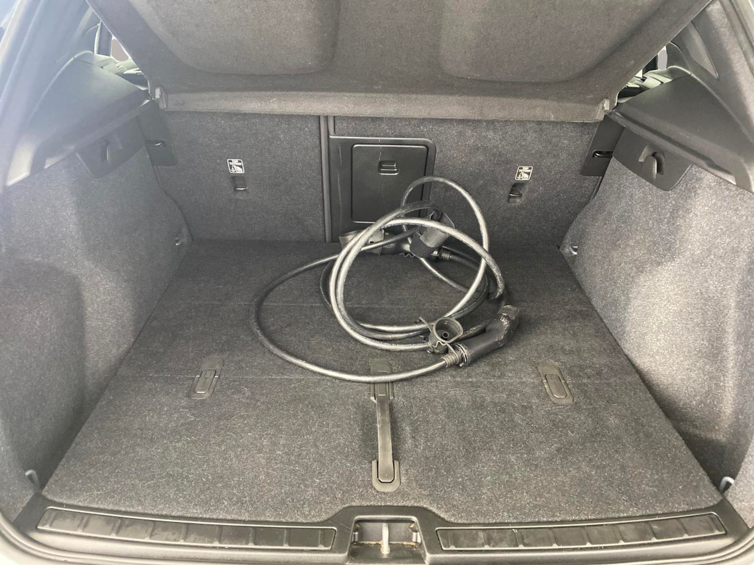 Used Volvo XC40 2022 for sale - 76908307: Photo 8