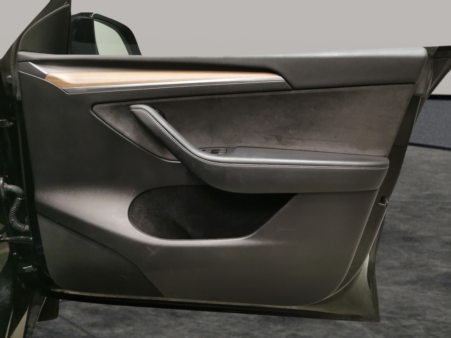 Used Tesla Model Y 2023 for sale - 77234388: Photo 30