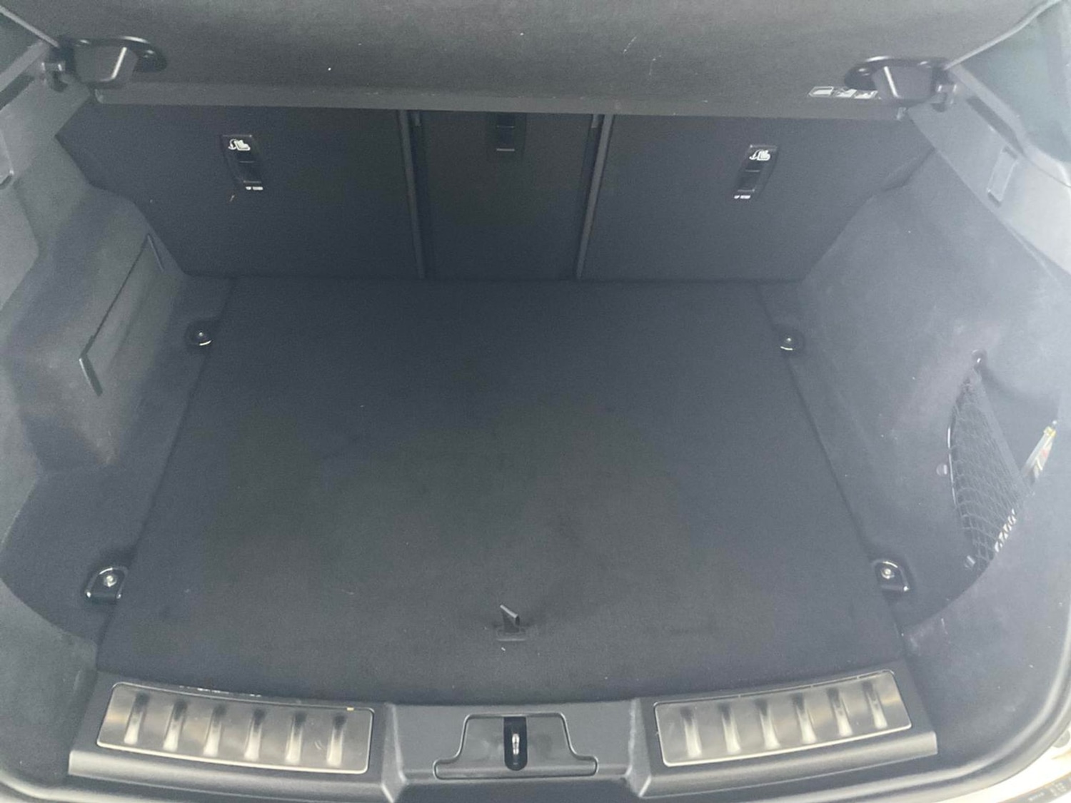 Used Land Rover Range Rover Evoque 2023 for sale - 76580584: Photo 38