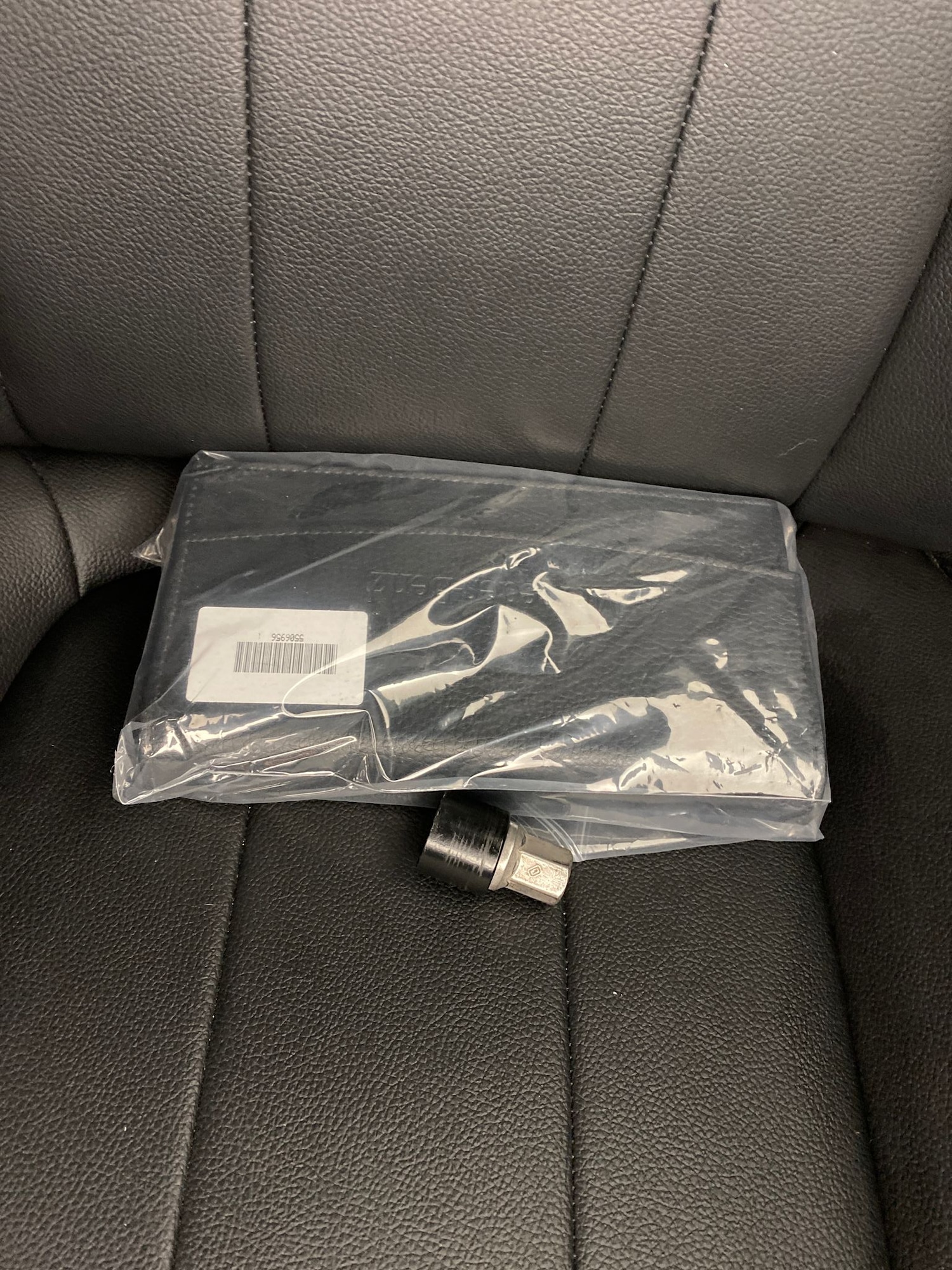 Used Mercedes-Benz EQB 2024 for sale - 77418031: Photo 28