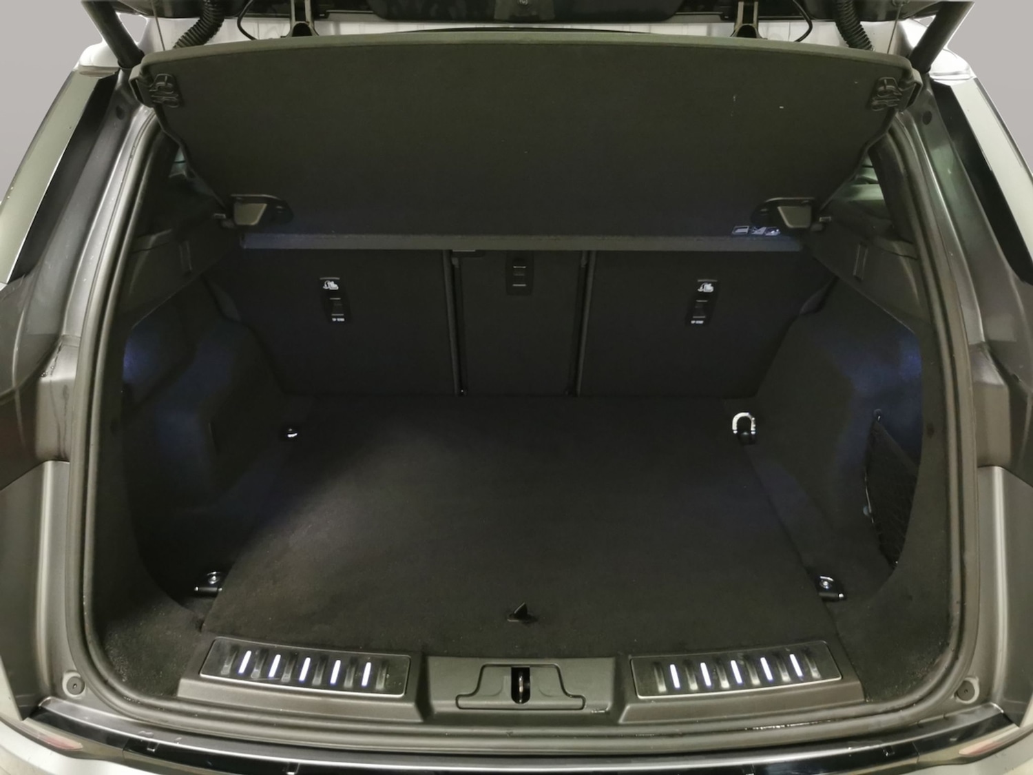 Vehicle 47