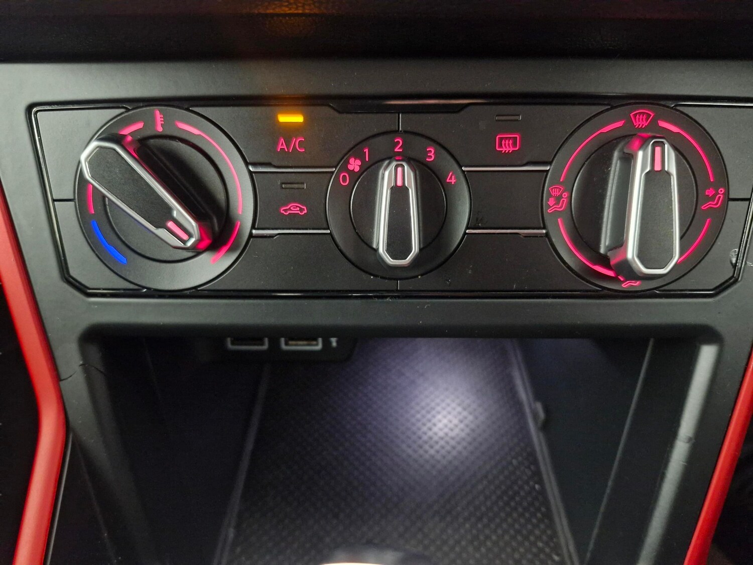 Used Volkswagen Polo 2019 for sale - 77600884: Photo 15