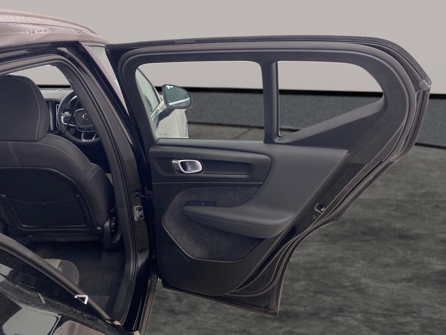 Used Volvo XC40 2022 for sale - 77378970: Photo 25