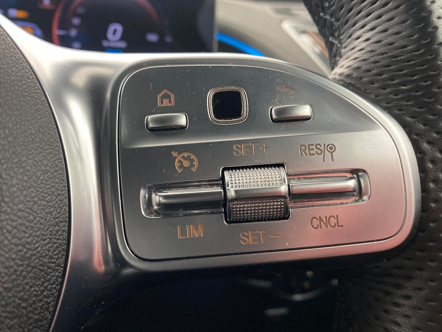 Used Mercedes-Benz EQC 2022 for sale - 77053080: Photo 19