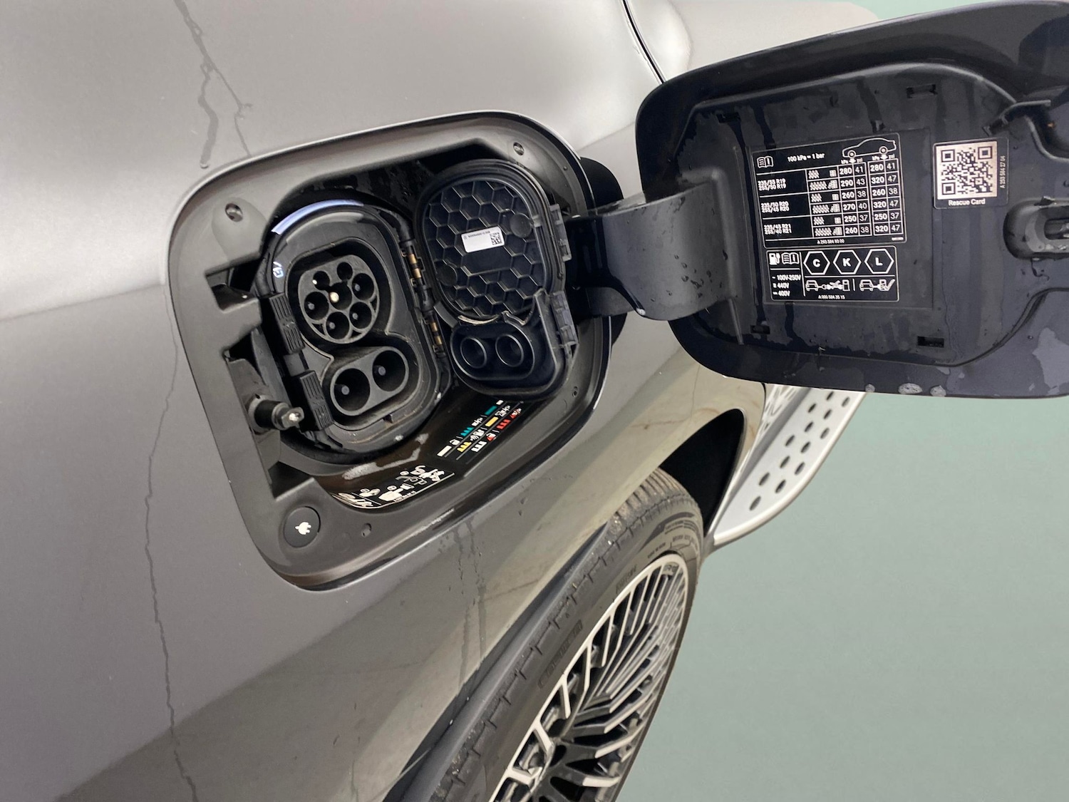 Used Mercedes-Benz EQC 2022 for sale - 77053080: Photo 24