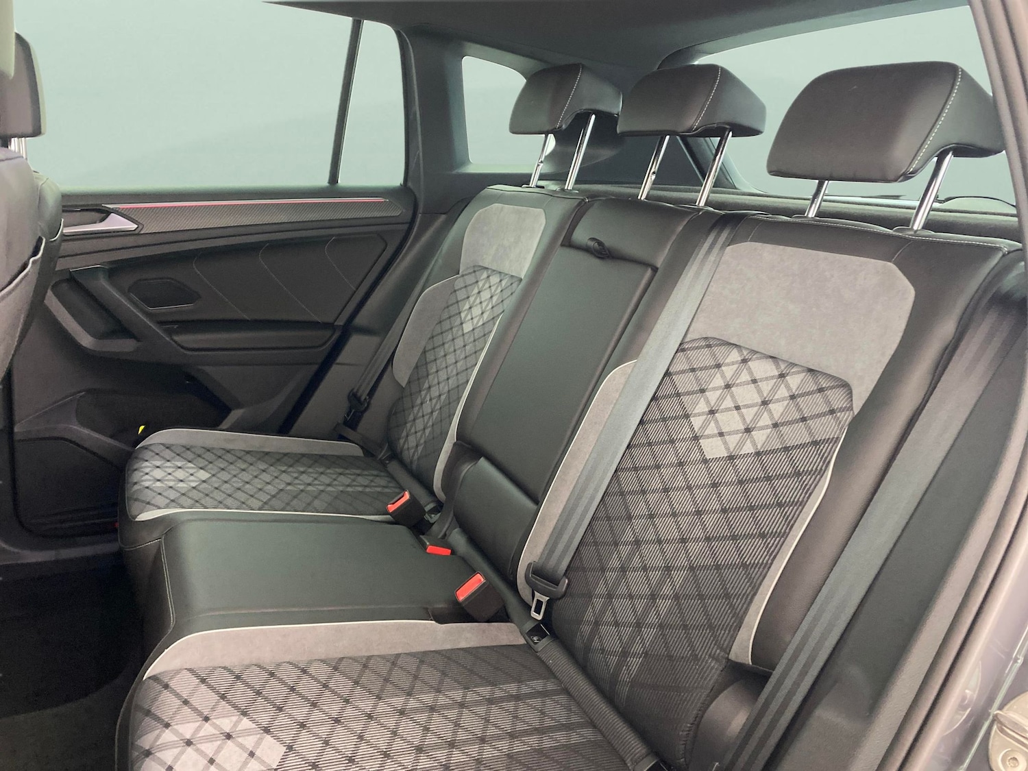 Used Volkswagen Tiguan 2023 for sale - 77180361: Photo 24