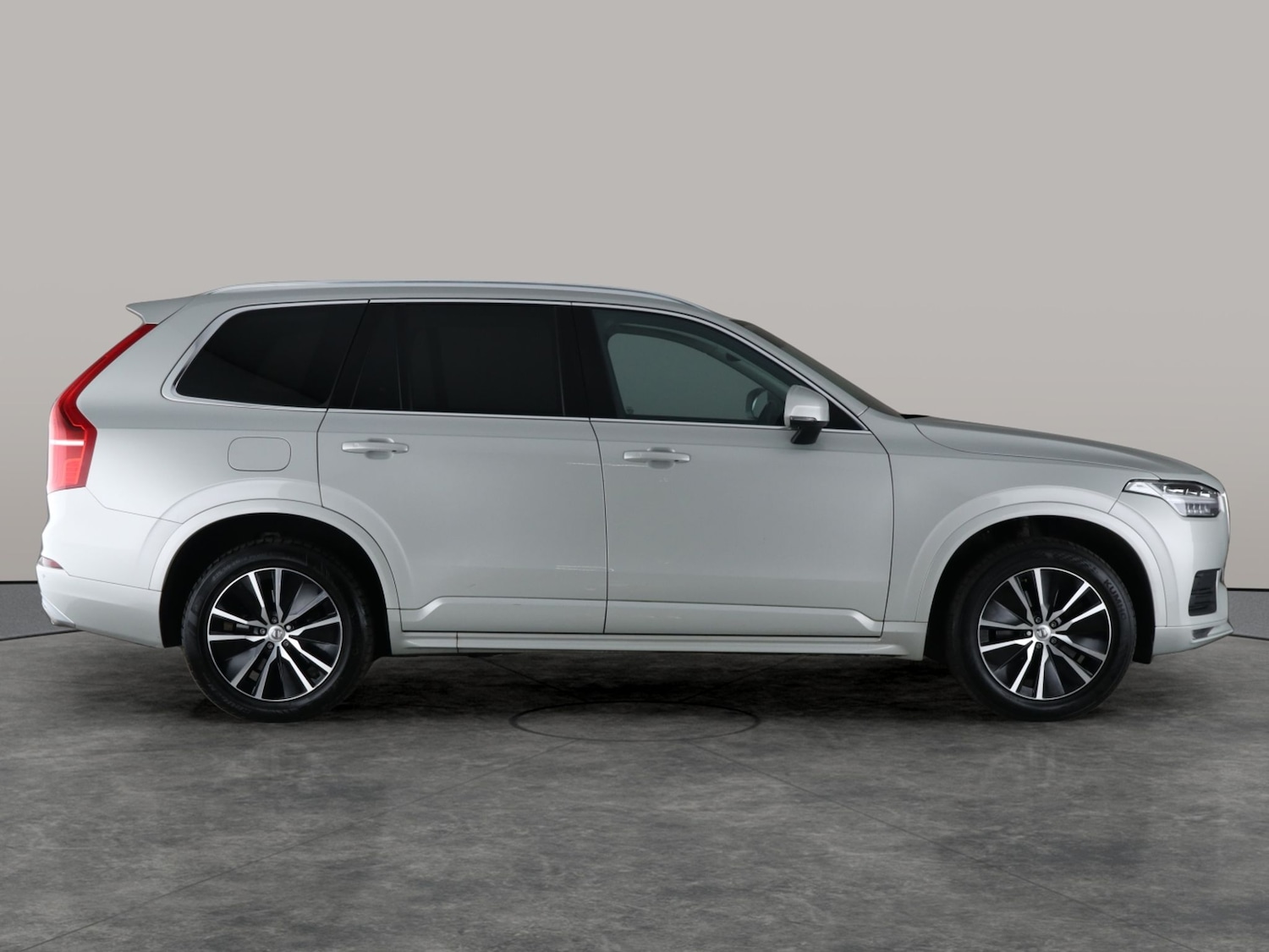 Used Volvo XC90 2020 for sale - 76928344: Photo 9