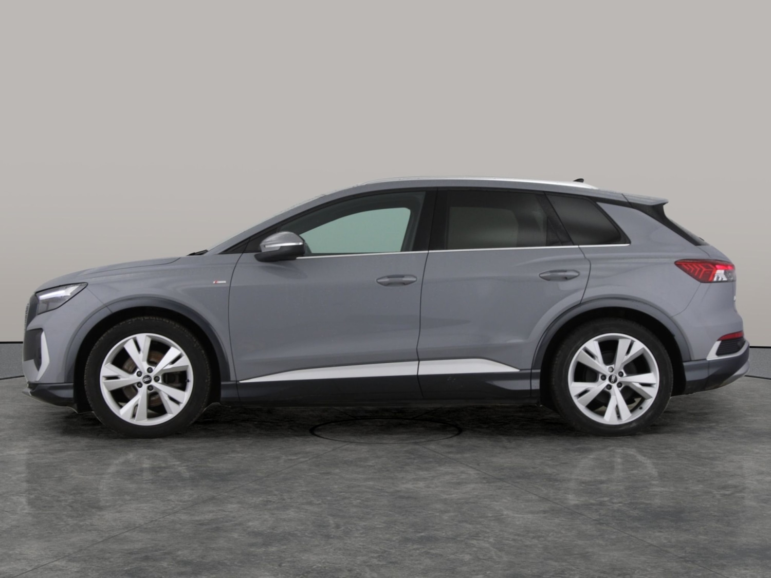 Used Audi Q4 e-tron 2021 for sale - 77259387: Photo 12