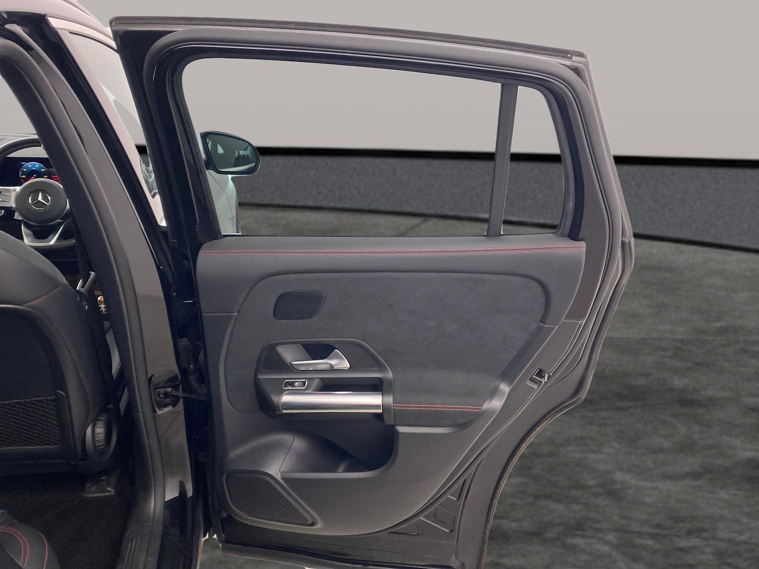 Used Mercedes-Benz EQA 2022 for sale - 76901783: Photo 28