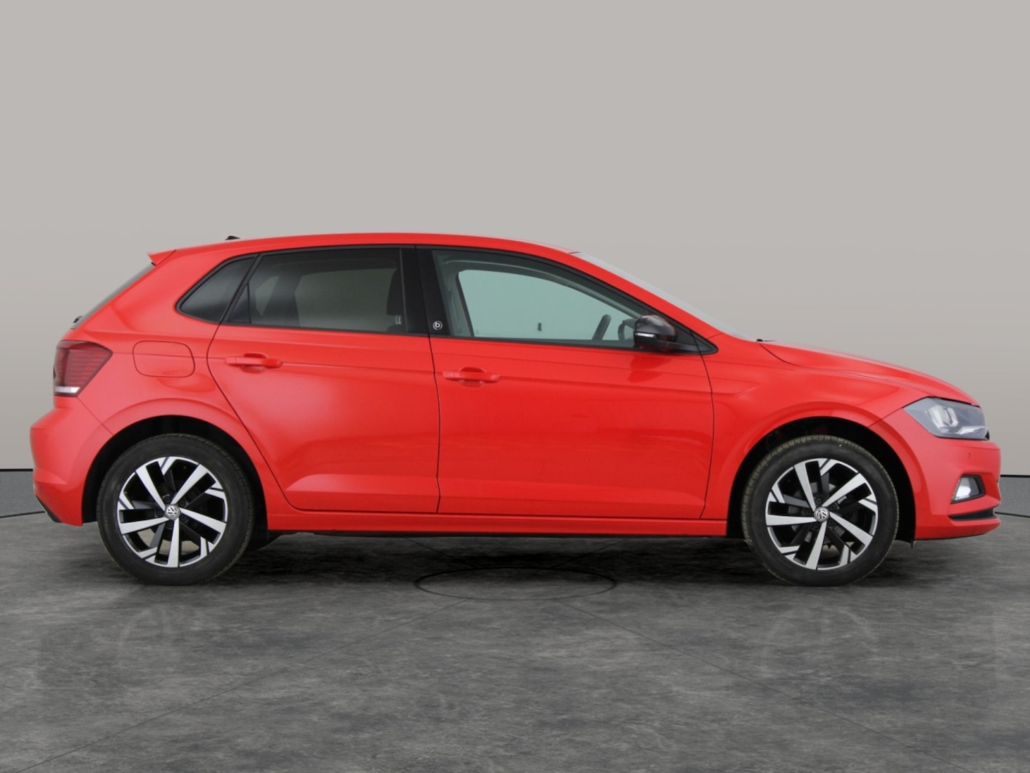 Used Volkswagen Polo 2019 for sale - 77804166: Photo 8