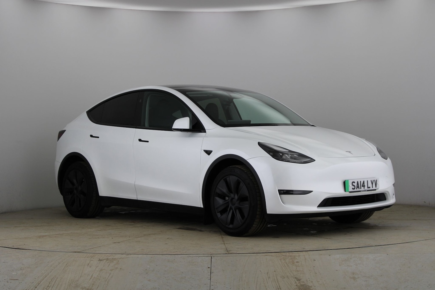 Used Tesla Model Y 2024 for sale - 77619652: Photo 9