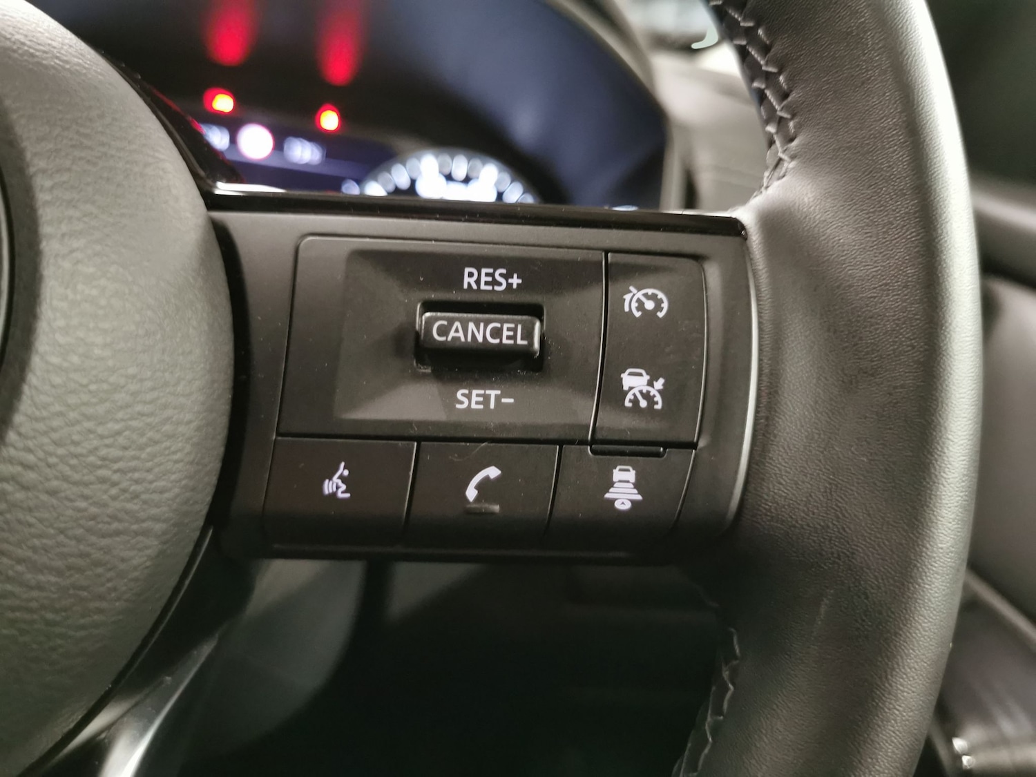 Used Nissan Qashqai 2023 for sale - 76587918: Photo 17