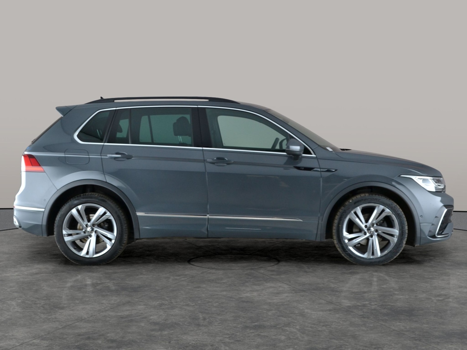 Used Volkswagen Tiguan 2022 for sale - 77240617: Photo 8